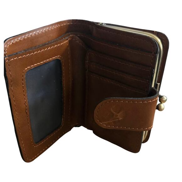 Patricia Nash Chiara Wallet Bouganvillea Pattern Like New Condition - Picture 7 of 7